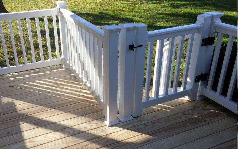 WD7 with vinyl railing