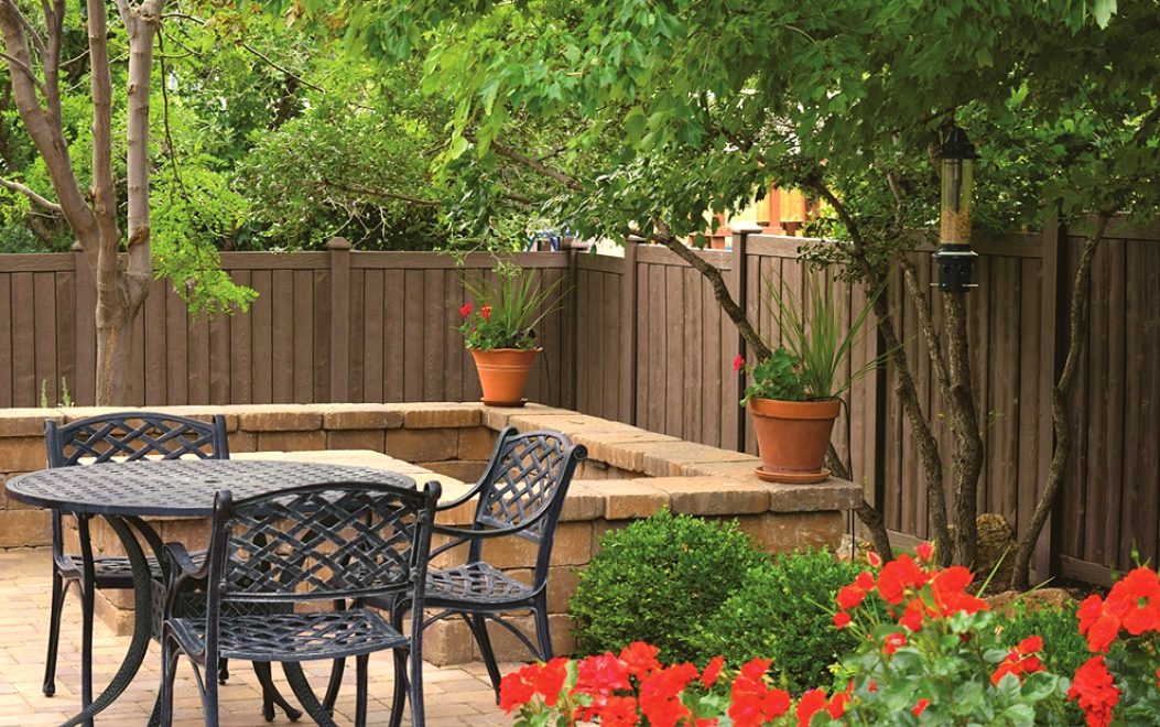 10 Walnut Brown Ashland Simtek Fence backyard